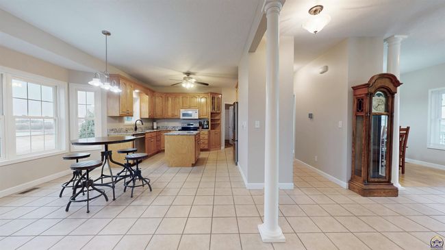 19620 S Jordon Ter, House other with 5 bedrooms, 3 bathrooms and null parking in Scranton KS | Image 21