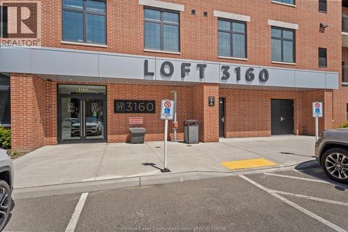 209-3160 Meadowbrook Lane, Windsor, ON, N8T0B4 | Card Image