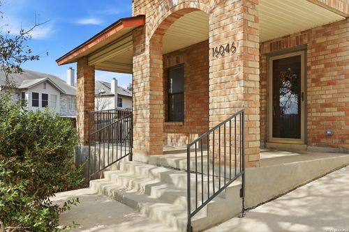 16046 Watering Point Dr, San Antonio, TX, 78247-5627 | Card Image