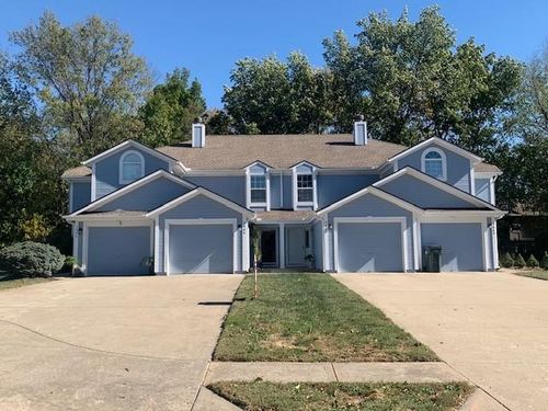 5664 Nw Plantation Dr, Lee's Summit, MO, 64064-1297 | Card Image