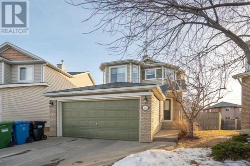 41 Royal Elm Mews Nw, Calgary, AB, T3G5P6 | Card Image