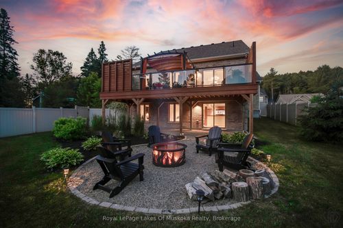 75 Selkirk Dr, Huntsville, ON, P1H0C6 | Card Image