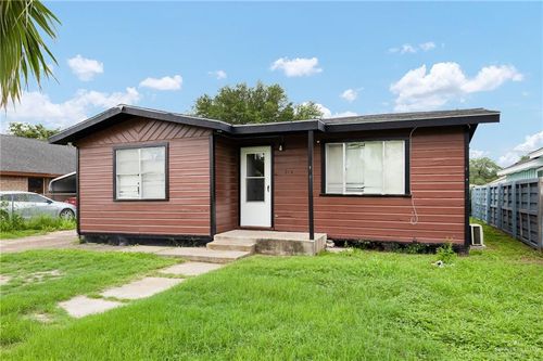 914 E Loeb St, Edinburg, TX, 78541-3658 | Card Image