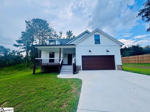 704 Sherwood Ave, Honea Path, SC, 29654-2152 | Card Image