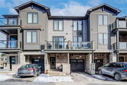 18-100 Hollywood Crt, Cambridge, ON, N1R0C5 | Card Image