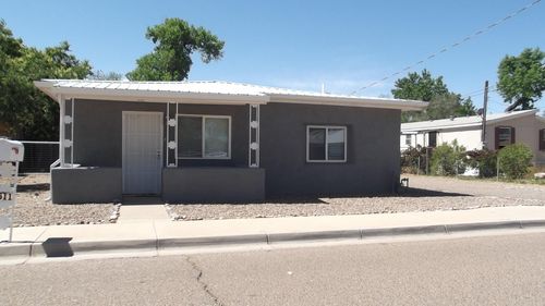 511 Cortez St Se, Los Lunas, NM, 87031-7499 | Card Image