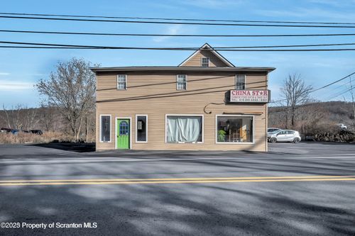 410 N N Main Street, Moscow, PA, 18444 | Card Image