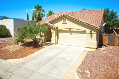 5427 Cedar Springs Drive, House other with 3 bedrooms, 2 bathrooms and null parking in Sierra Vista AZ | Image 3