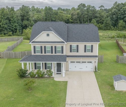 6821 Hunters Den Rd, Hope Mills, NC, 28348-3501 | Card Image