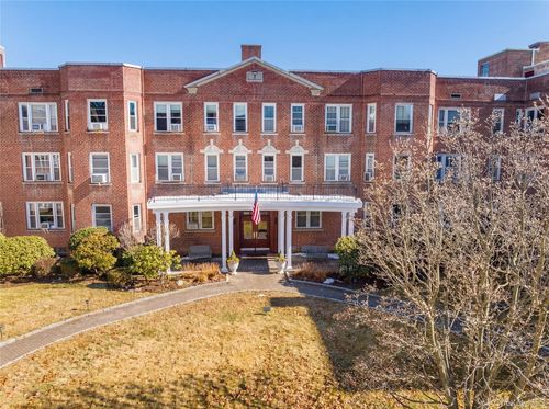 3d6-2 Overlook Rd, White Plains, NY, 10605-2442 | Card Image