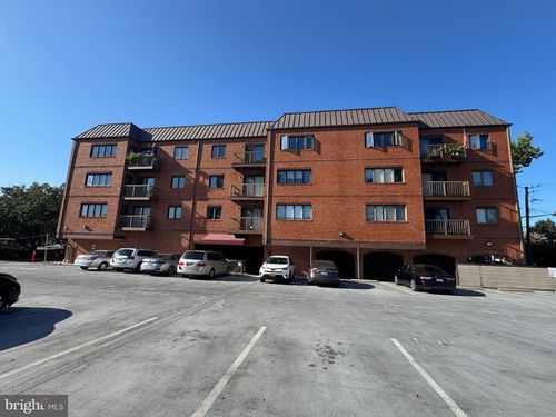 unit-209-8 Russell Ave, GAITHERSBURG, MD, 20877-2963 | Card Image