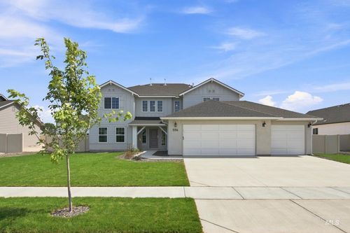 896 Thunderbolt Dr, Mountain Home, ID, 83647-1379 | Card Image