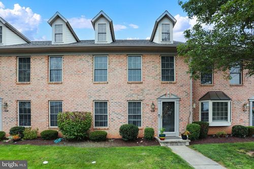 431 Waverly Woods Dr, HARRISBURG, PA, 17110-3998 | Card Image