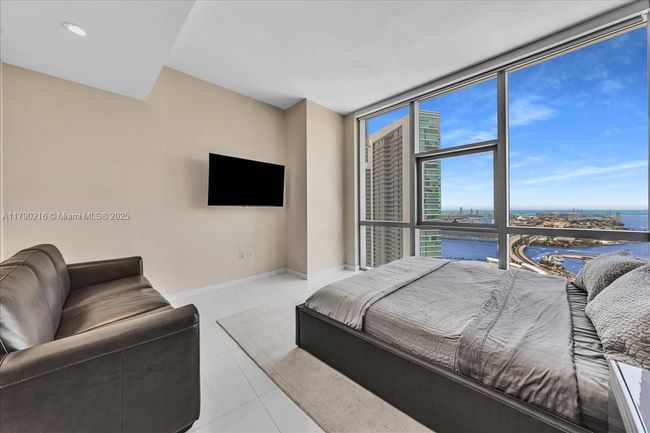 UNIT-3711 - 851 Ne 1 St Ave, Condo with 3 bedrooms, 4 bathrooms and null parking in Miami FL | Image 23