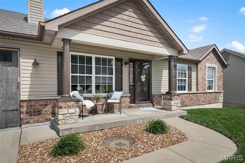 1618 Springmill Dr, Wentzville, MO, 63385-3013 | Card Image