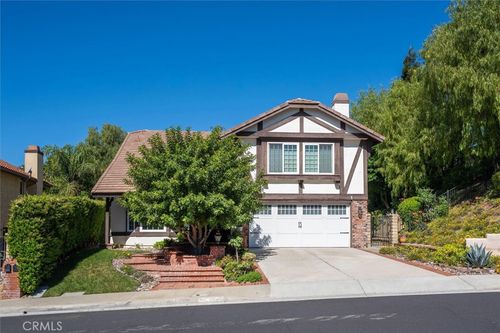 28239 Timothy Dr, Saugus, CA, 91350-3826 | Card Image