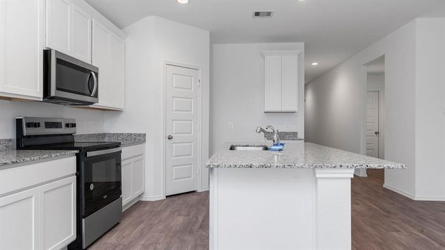 *Images and 3D tour are for illustration only and options may vary from home as built. | Image 16
