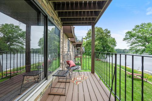 209-30675 Park Street, Lindstrom, MN, 55045 | Card Image