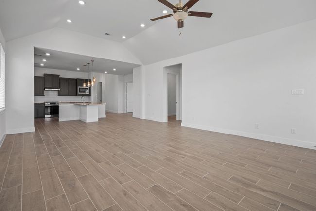 209 Black Cypress Trail, House other with 4 bedrooms, 3 bathrooms and 2 parking in Hockley TX | Image 8