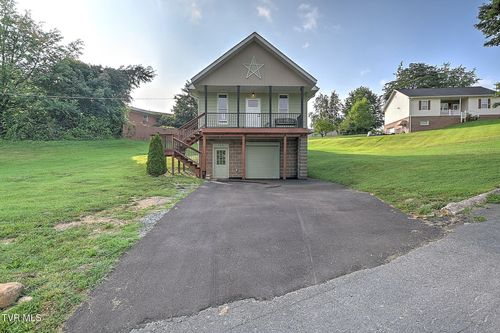 105 Grandview Circle, Elizabethton, TN, 37643 | Card Image