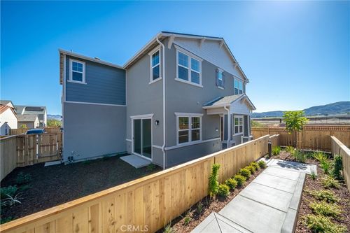 219 Foxtrot Ct, San Luis Obispo, CA, 93401-9117 | Card Image