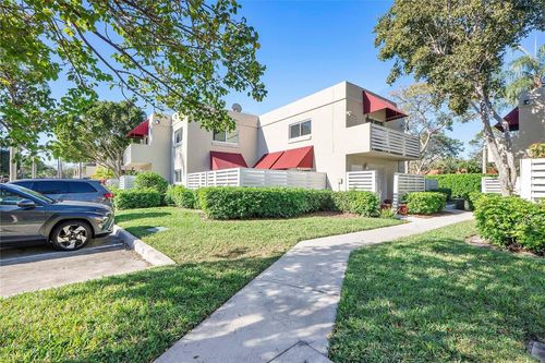 565-565 Nw 98th Ave, Plantation, FL, 33324-4955 | Card Image