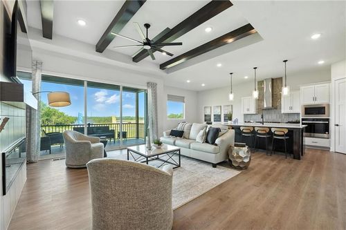 1599 Grayhawk Dr, Basehor, KS, 66007-1204 | Card Image