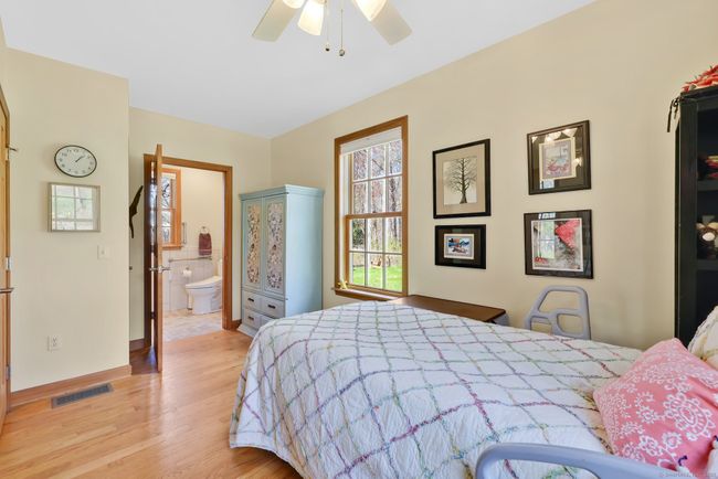 First Floor Bedroom Suite | Image 18