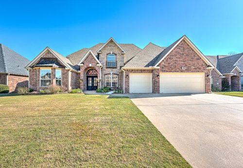 305 Se Fullerton St, Bentonville, AR, 72712-3929 | Card Image