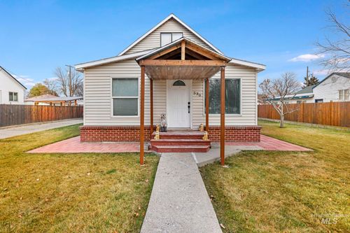 530 Colorado St, Gooding, ID, 83330-1254 | Card Image