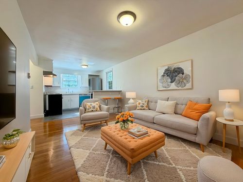 1-15 Park Ave, Foxboro, MA, 02035-3056 | Card Image