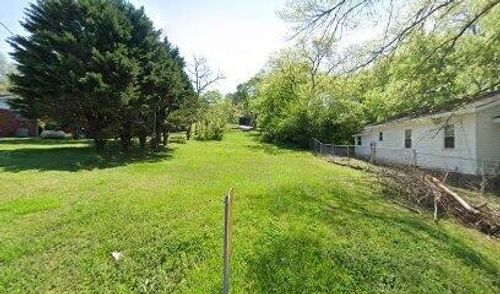 174 Bates St Ne, Charleston, TN, 37310-6377 | Card Image