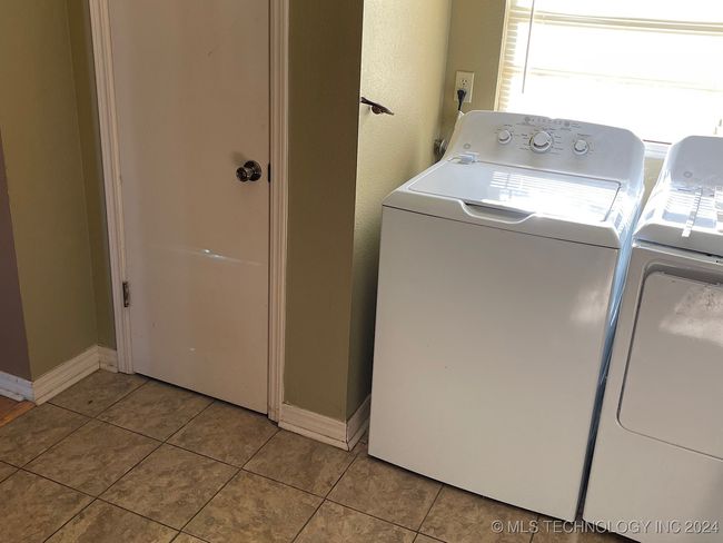 1011 10 Th St, House other with 2 bedrooms, 1 bathrooms and null parking in Cushing OK | Image 18