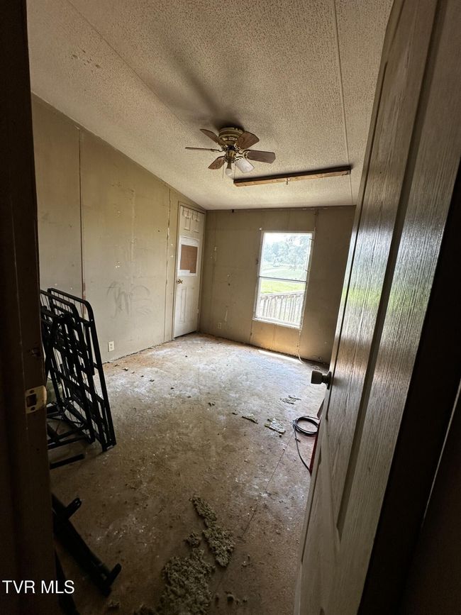 120 Hensley Loop, House other with 1 bedrooms, 2 bathrooms and null parking in Jonesborough TN | Image 31