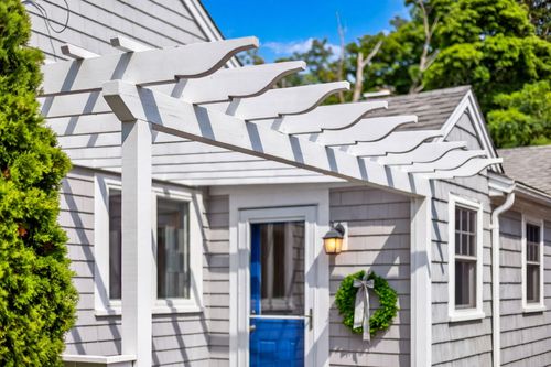 50 Pine St, North Falmouth, MA, 02556-2416 | Card Image