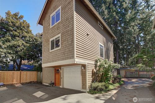2509 Ne 125th St, Seattle, WA, 98125-4248 | Card Image