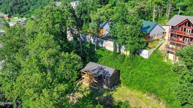617 Davenport Rd, House other with 3 bedrooms, 3 bathrooms and null parking in Gatlinburg TN | Image 55