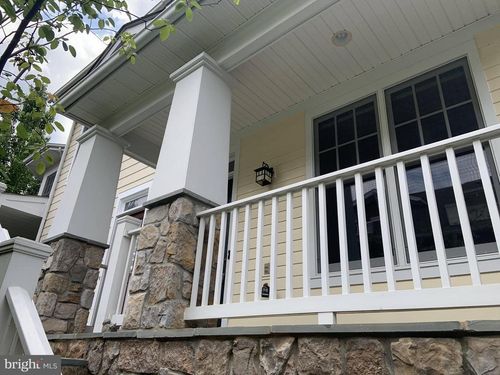 2855 11th St N, ARLINGTON, VA, 22201-2829 | Card Image