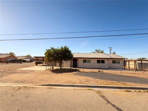 15691 Apache Loop, Ehrenberg, AZ, 85334-9603 | Card Image