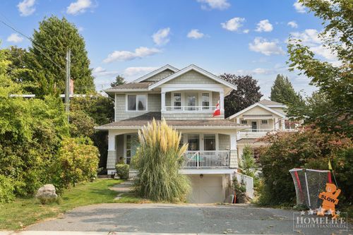 942 Maple St, White Rock, BC, V4B4M5 | Card Image