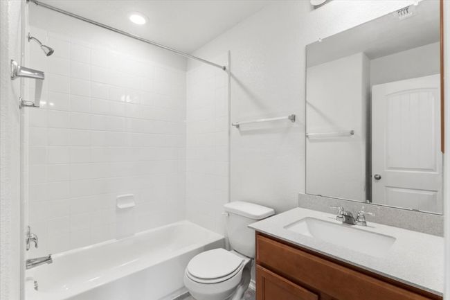 Secondary full bathroom on second floor | Image 24