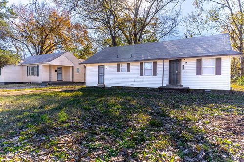 1909 Sula Ln, West Memphis, AR, 72301-2211 | Card Image