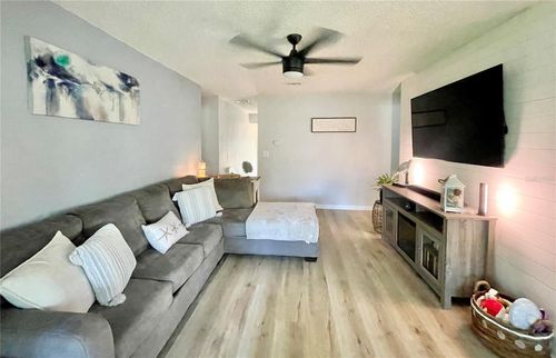 6-6 Masters Ct, PALM COAST, FL, 32137-8029 | Card Image