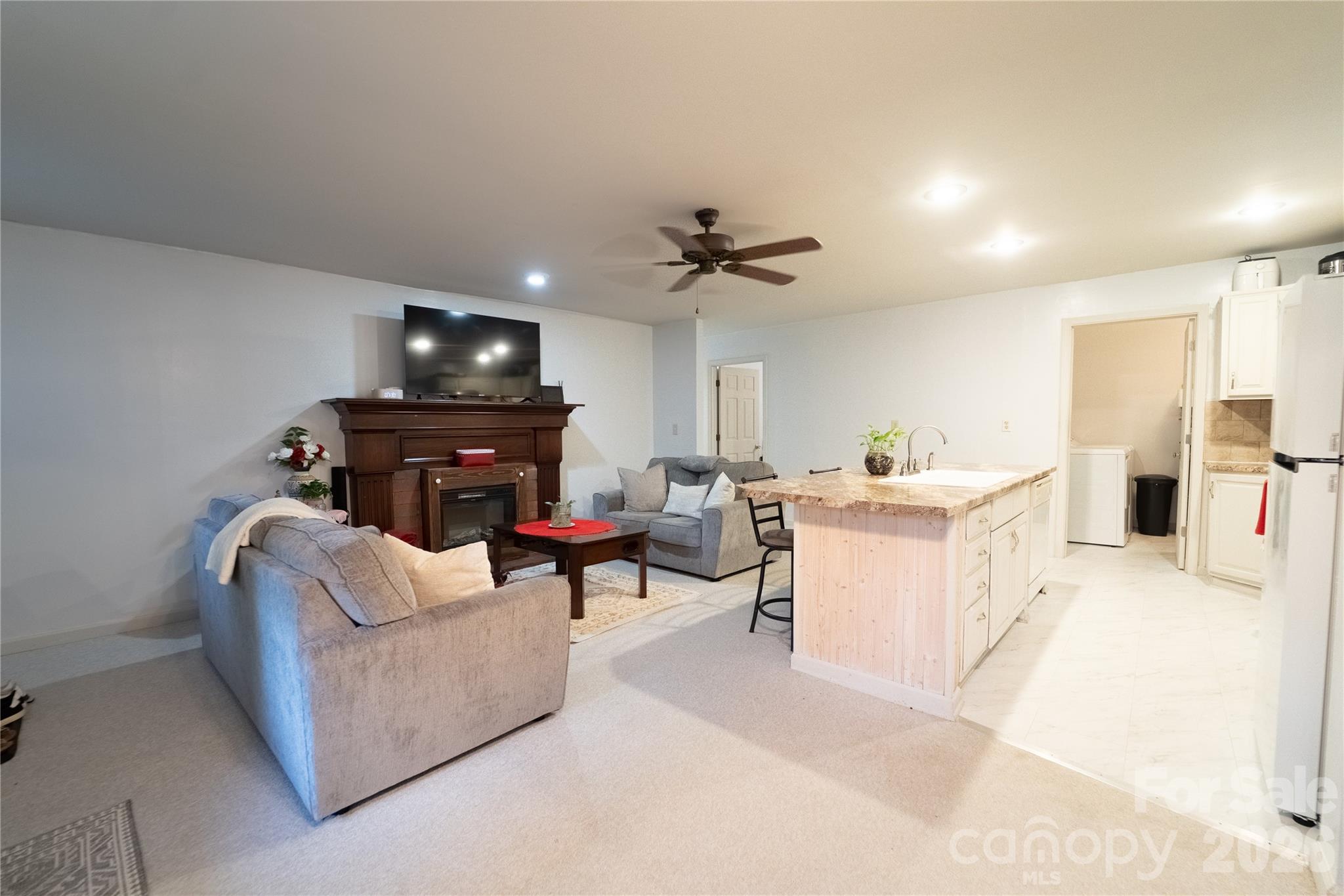 Residential in Sapphire 2