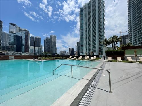 3203-350 S Miami Ave, Miami, FL, 33130-1933 | Card Image