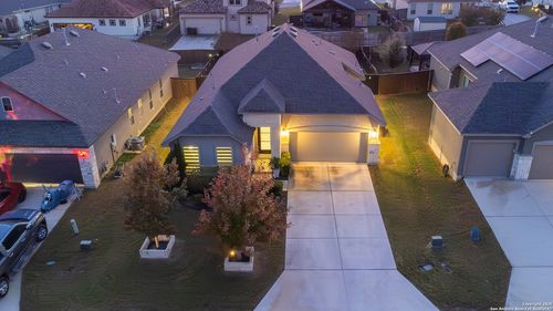 3922 Brazos Bnd, San Antonio, TX, 78245-5001 | Card Image