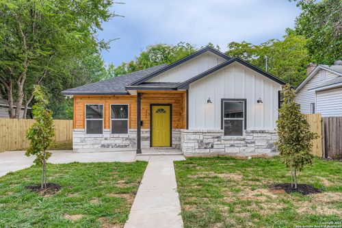 226 Frost St, San Antonio, TX, 78201-3443 | Card Image