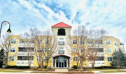 unit-34-977 Harris Rd, Grayslake, IL, 60030-3566 | Card Image