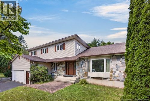 11 Baxter Crt, Fredericton, NB, E3B6M2 | Card Image
