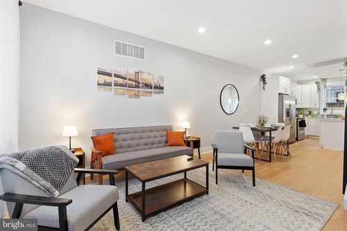 2235 E William St, PHILADELPHIA, PA, 19134-3916 | Card Image